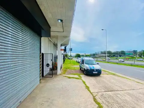 Galpon en Venta 38  mts Frente