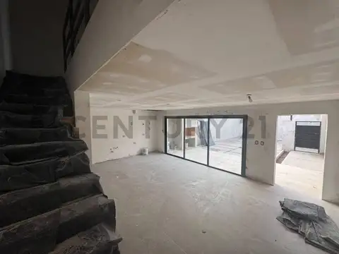 Casa en Venta en Godoy Cruz, USD 165.000