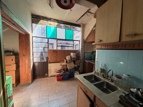 Depto Tipo Casa 9 ambientes con 2 baños