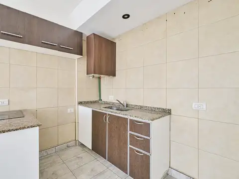 Departamento en Alquiler con 1 cochera