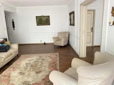 Departamento 6 ambientes con 2 baños