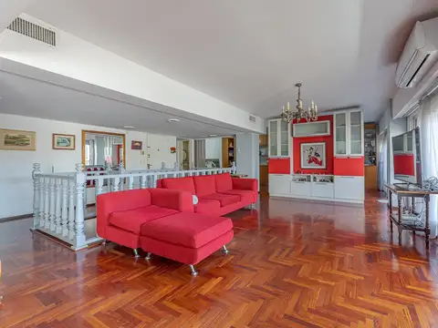 Departamento en Venta de 7 ambientes