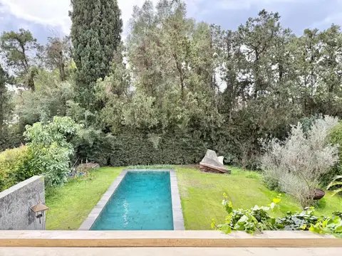 Casa en Alquiler al Oeste