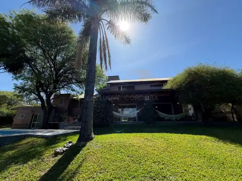 COUNTRY CUATRO HOJAS PROPIEDAD EN VENTA CUATRO DORMITORIOS