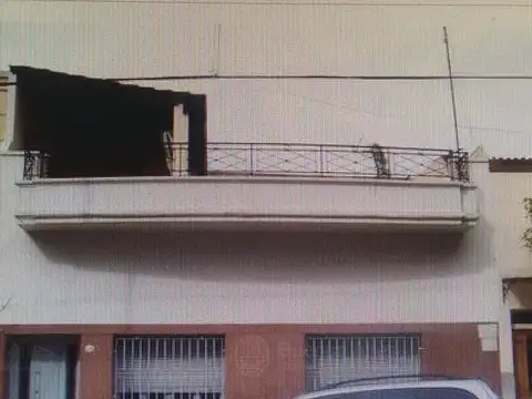 VENTA DE CASA LOTE PROPIO, 8.66 X 18MTS
