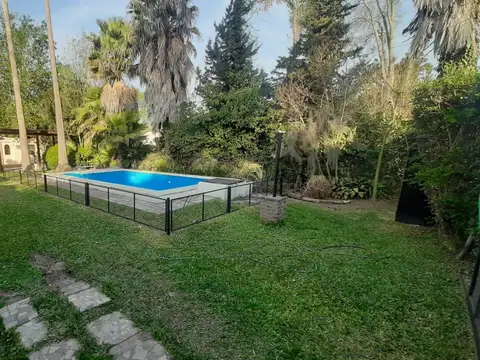 Casa 5 ambientes con 1 baño