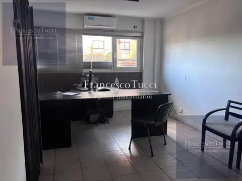 Oficina en Venta en Ramos Mejía, USD 190.000