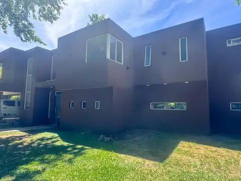 Venta Casa - Barrio cerrado Sausalito / Pilar