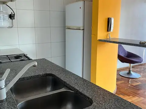 Alquiler Departamento 2 ambientes,bajas expensas