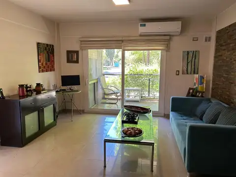 Terrazas Del Lago, Champanat