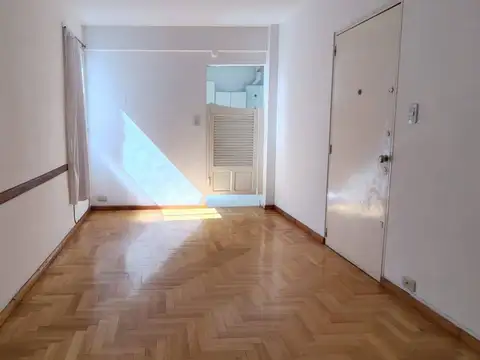 Departamento en venta 2 ambientes Lateral cocina sep- Llavallol al 4400