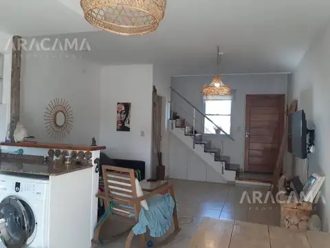 Barrio Cerrado Los Robles 100