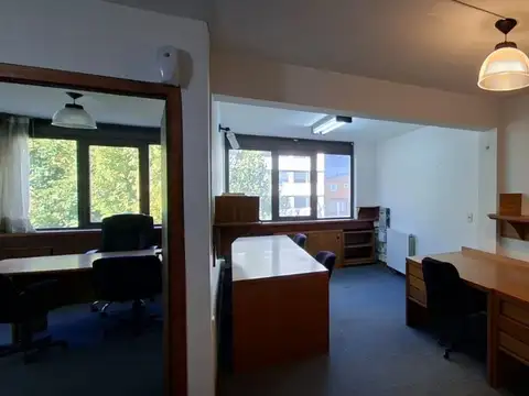 Oficina en Venta 32 años