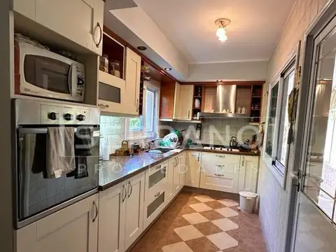 Casa en Venta al Oeste