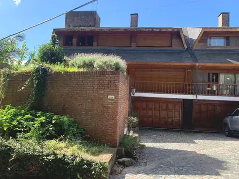 Casa - Punta Chica en venta y alquiler