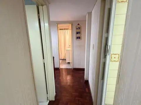Departamento 4 ambientes con 2 baños