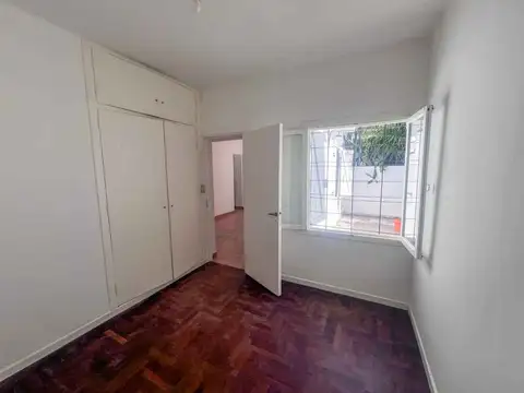 Depto Tipo Casa en Venta en Adrogue, USD 69.990