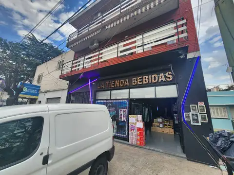 EXCELENTE LOCAL DE 80 M2 CON RENTA HASTA DICIEMBRE 2027 - U$D 95.000