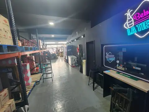 EXCELENTE LOCAL DE 80 M2 CON RENTA HASTA DICIEMBRE 2027 - U$D 95.000