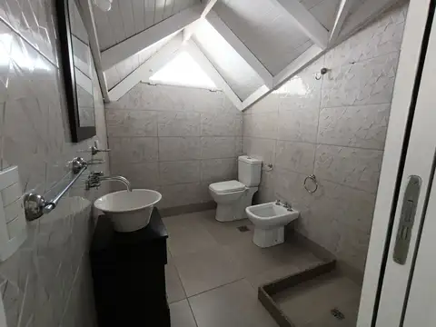 Depto Tipo Casa en Venta con 1 cocheras