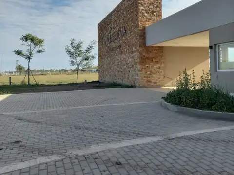 Lote en Barrio privado La Reserva Nro 26
