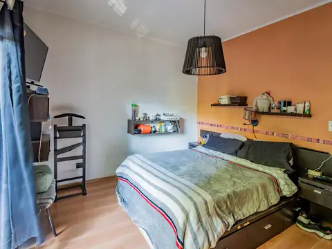 Depto Tipo Casa en Venta al Este