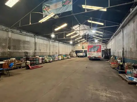 GALPON EN VENTA.  582,56 m² . FINANCIA 80%