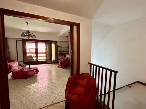 Casa en venta con local comercial en San Fernando