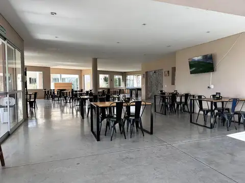 Terreno en Venta de 869,0 m2