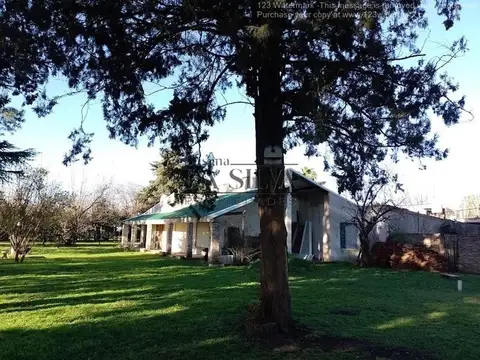 Hermosa QUINTA en Barrio Santa María en Marcos Paz!