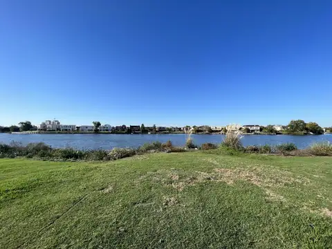 Terreno en Venta de 1114,0 m2