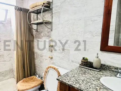 Depto Tipo Casa en Venta en Parque Luro, USD 119.000