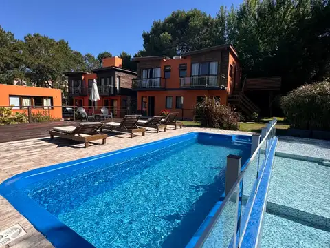 Copacabana & Avenida Almirante Brown 100