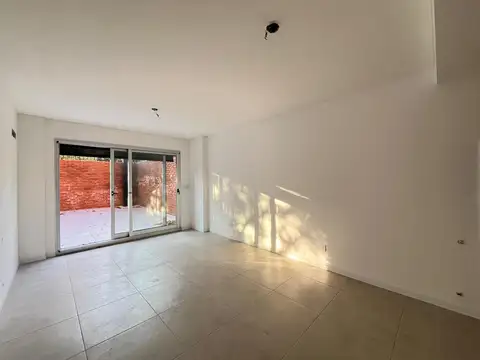 Ovidio Lagos al 1200