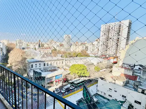 DEPTO. VENTA 3 AMB. CABALLITO,  AV. RIVADAVIA 4500,  C/BALCON AL FRENTE, VISTA PANORAMICA