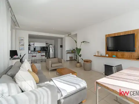 Avenida del Puerto  al 200