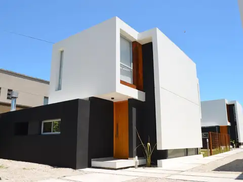 Dúplex premium en venta – Complejo Altos de Alvear