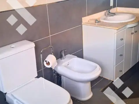 Departamento en Alquiler con 1 cochera
