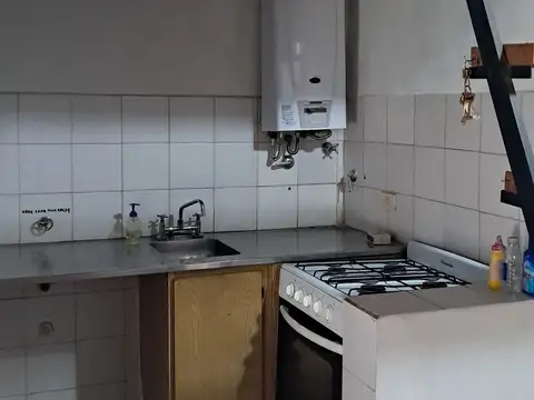 Pasco 200, Piso 01