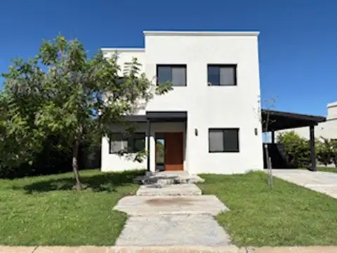 Casa En Venta En San Ramiro