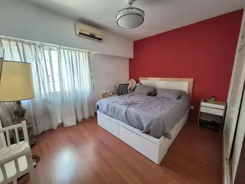 Depto Tipo Casa en Venta de 4 dormitorios