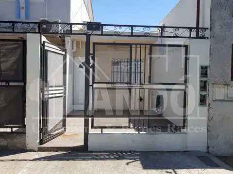 PH 2 AMBIENTES CON PATIO DOBLE Y ESPACIO AEREO