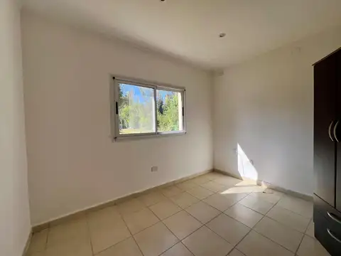 Manzanares Chico Barrio Cerrado Pilar