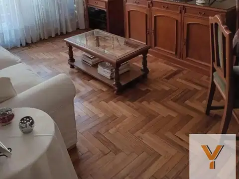 Departamento en venta - 2 Dormitorios 2 Baños - Parque Rivadavia