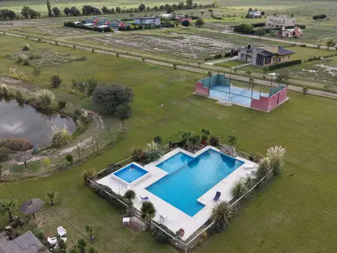 Terreno en Venta en Las Paredes, USD 23.400