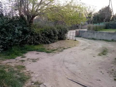 VENTA Casa 3 amb en Nono Cba, AMOBLADA, baño y cocina completos, PATIO.