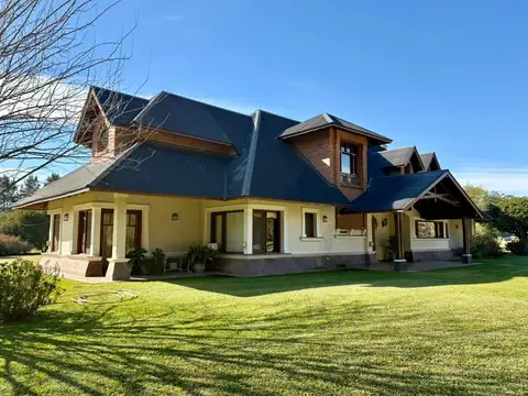 Casa en Venta de 5 dormitorios