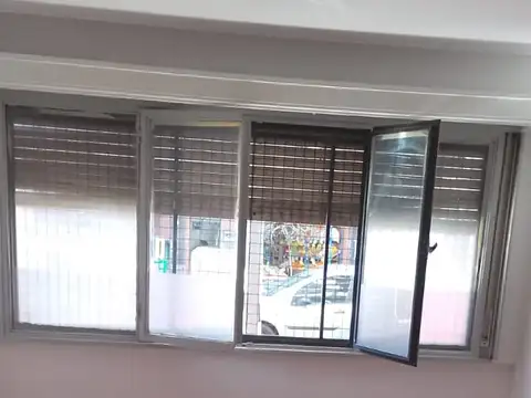 Departamento en Alquiler en Primera Junta, $ 950.000