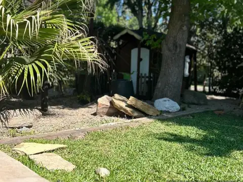 Casa en Venta con 8 cocheras