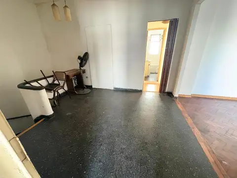 Depto Tipo Casa en Venta de 5 ambientes
